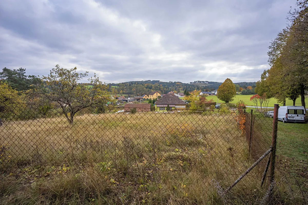 Prodej stavebního pozemku 1962 m²